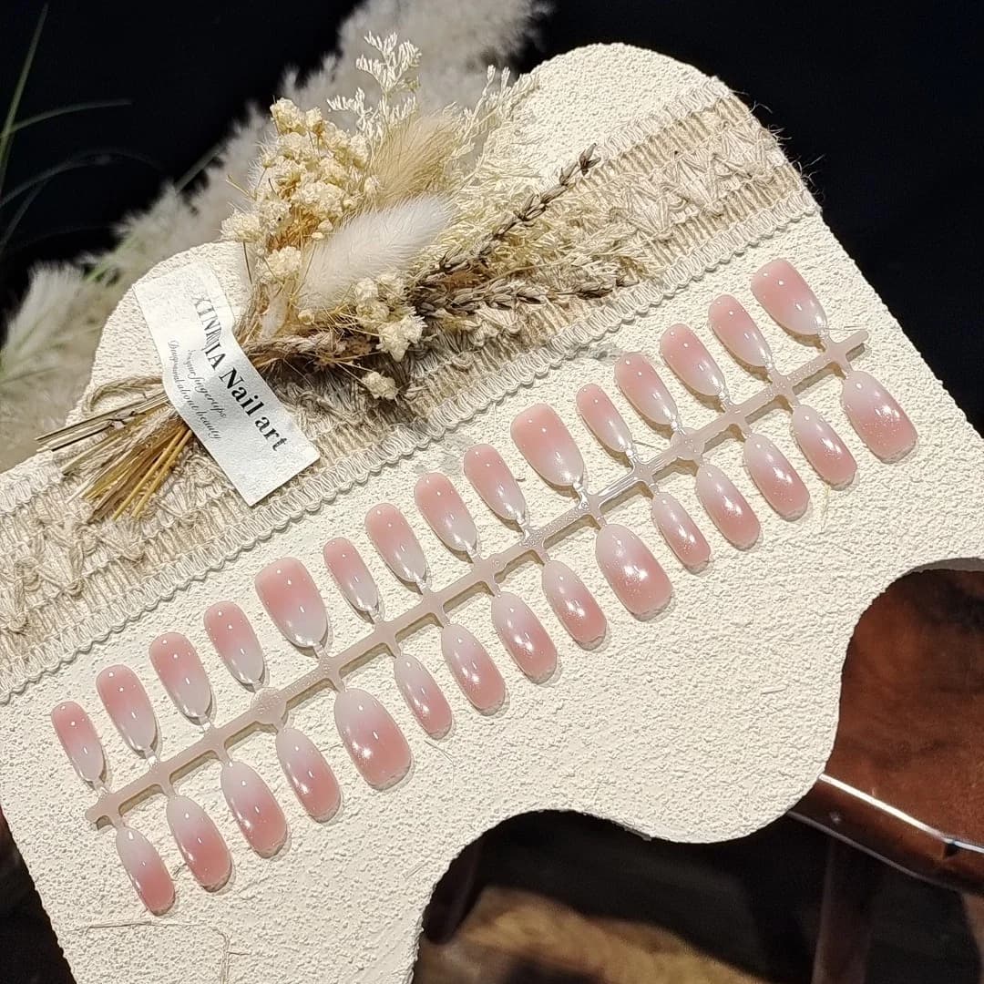 Накладные ногти «Кошачий глаз» со стеклянными бусинами, формы: короткий, средний овал, стилет